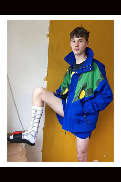 Look 2